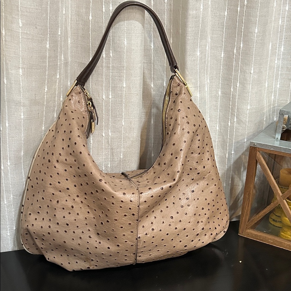 Elegant G.I.L.ITan Hobo Bag - Picture 1 of 11